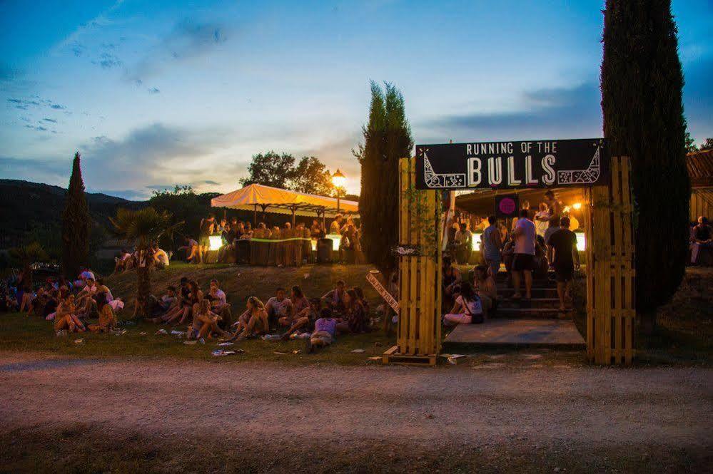 Pamplona Camping 호텔 Aizoáin 외부 사진
